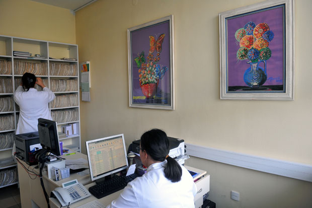 Директори у здравственим установама и до - пензије